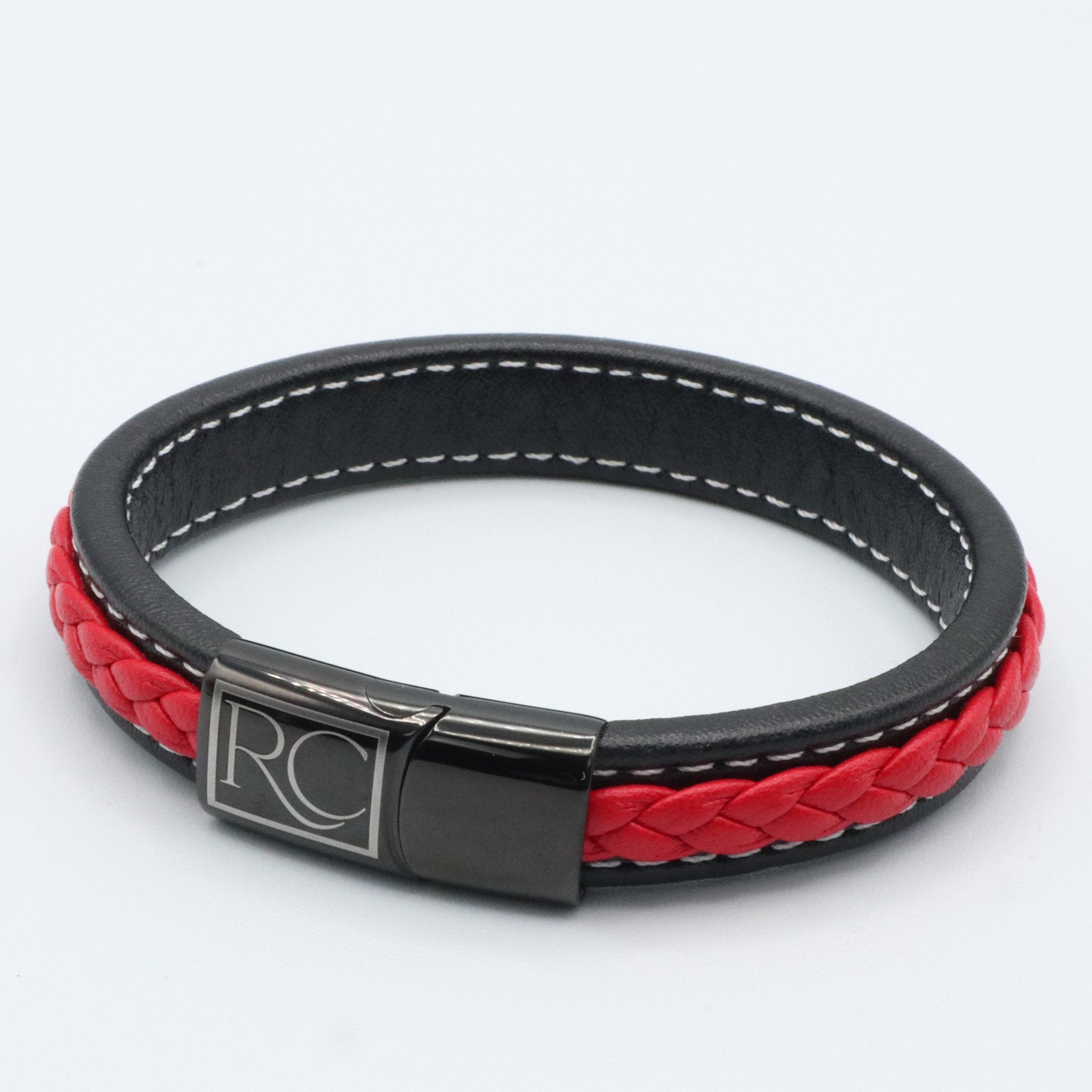 2pcs Black Red Flat Leather Bracelets Making Kit 20mm Square